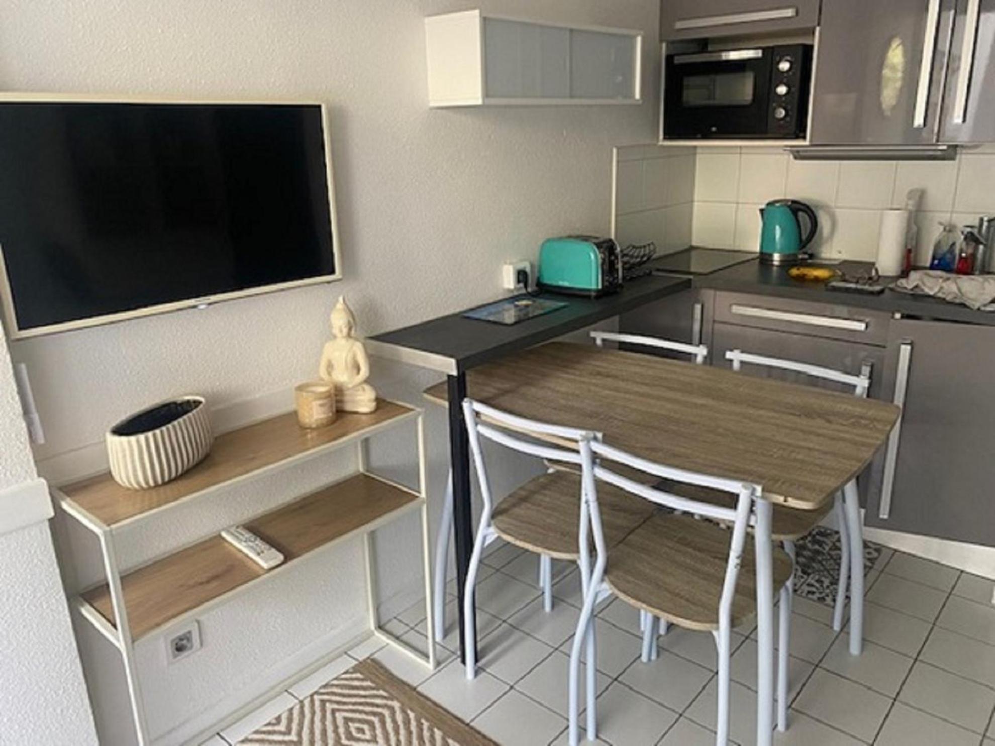 Vittoria Immobilier 6 -Reglement Sur Place - Cheques Vacances Acceptes La Grande-Motte Room photo